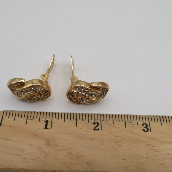 Christian Dior Vintage Crystal Pave Knot Gold Tone Clip On Earrings - Picture 14 of 14